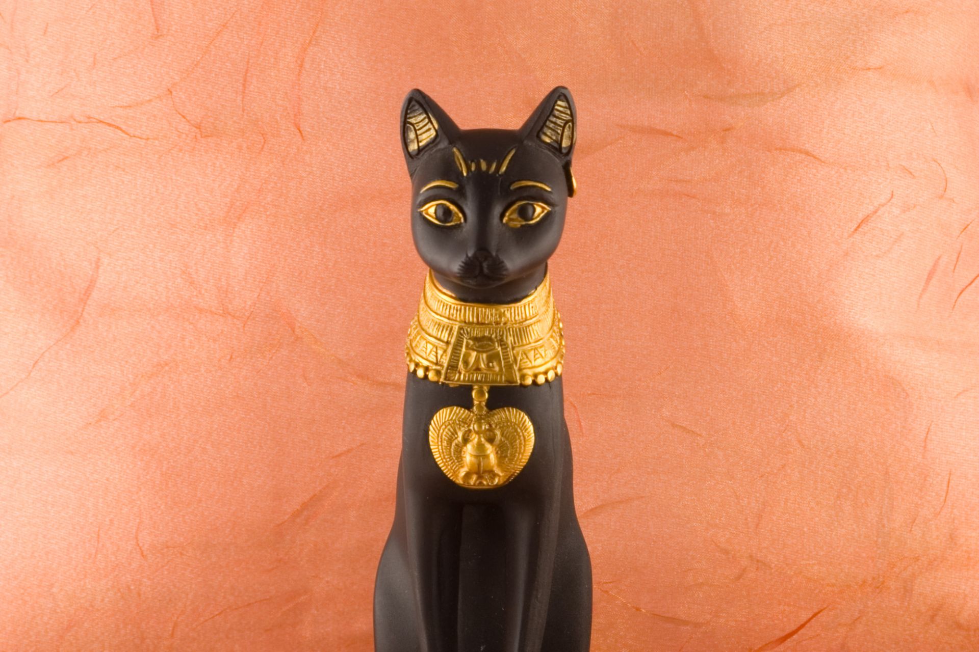 Sacred Felines: The Worship of Cats in Ancient Egypt